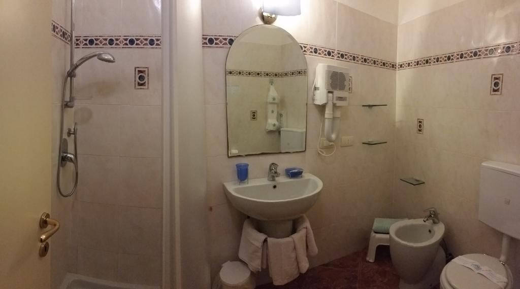 Affittacamere Da Carla Bonassola Room photo