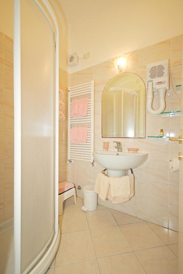 Affittacamere Da Carla Bonassola Room photo